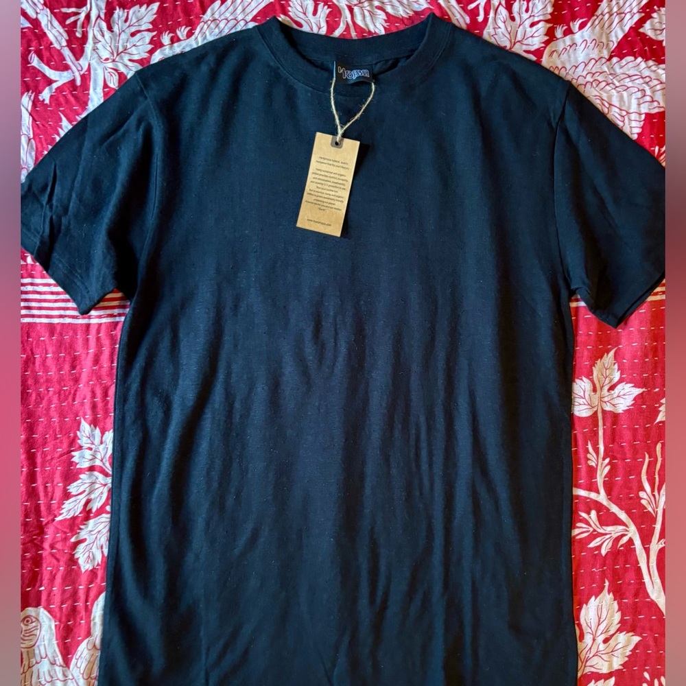 Hemptopia Tshirt M